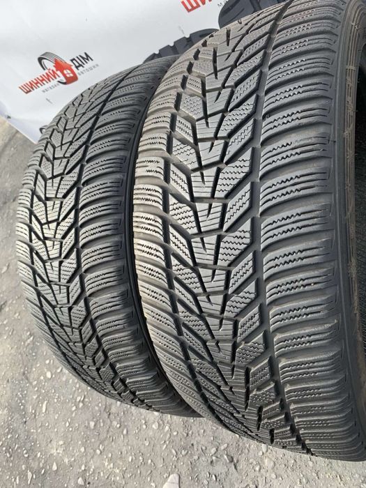 Шини 235/45 r18 пара Hankook 2022р зима 7,6мм