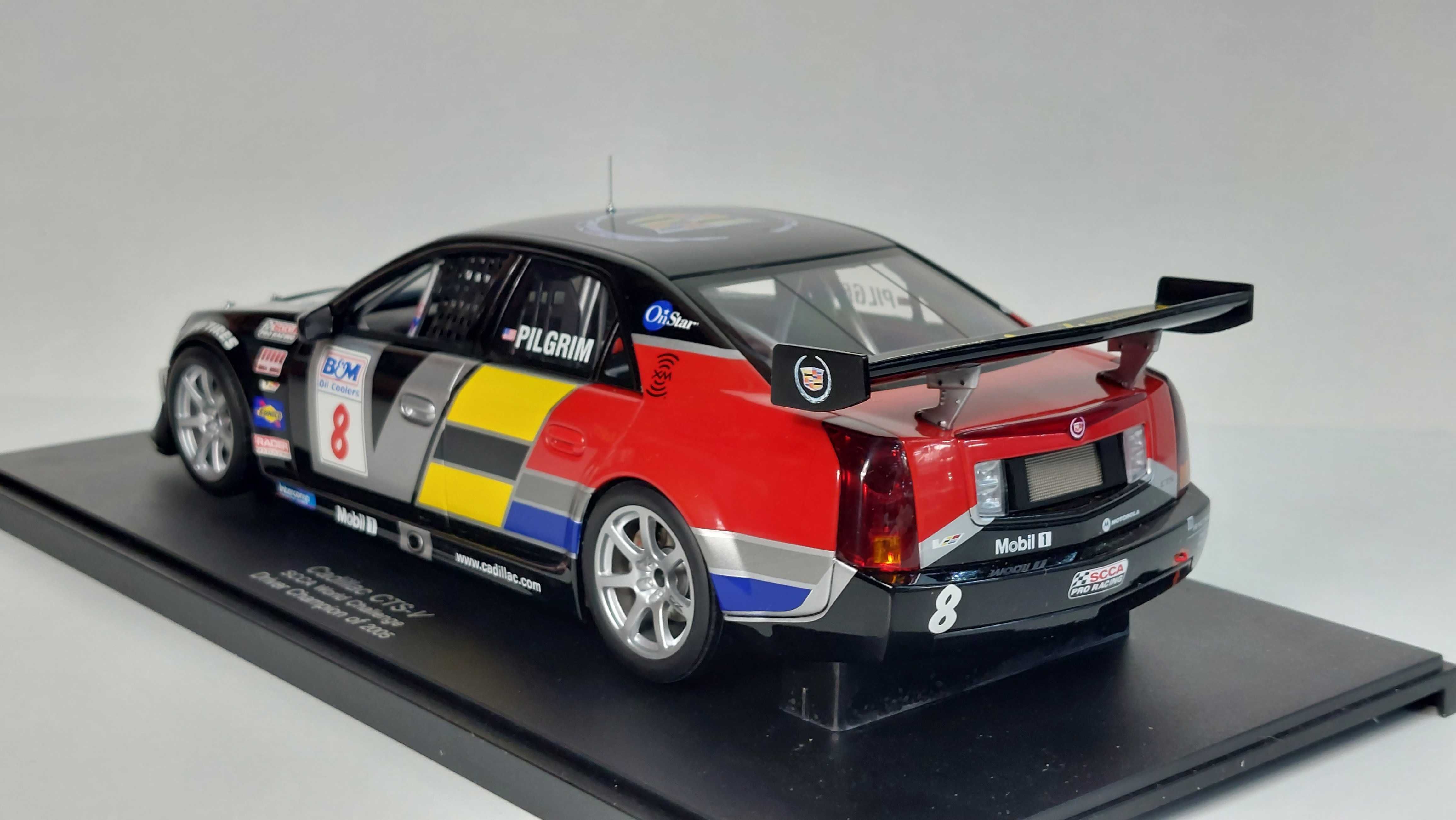 Cadillac CTS-V 2005 Autoart 1:18