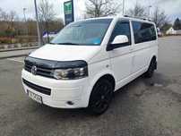 Sprzezedam Volkswagen Caravelle 8-osobowy automat 2.0 140ps