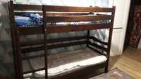 Продам дерев'яне двухярусне ліжко