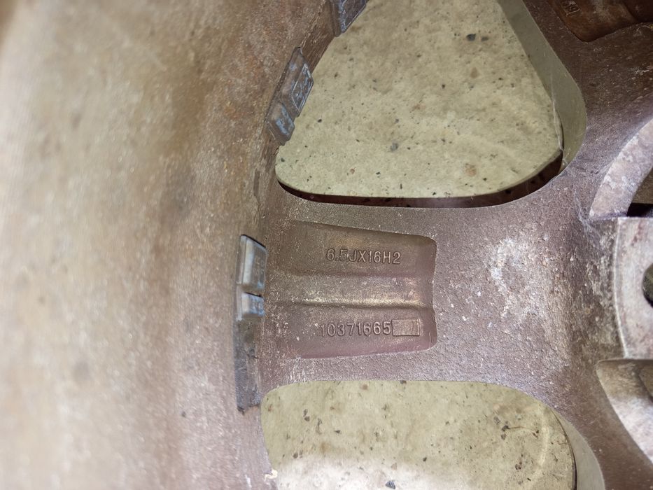 Колеса в зборі для citroën c4/ peugeot 307,308