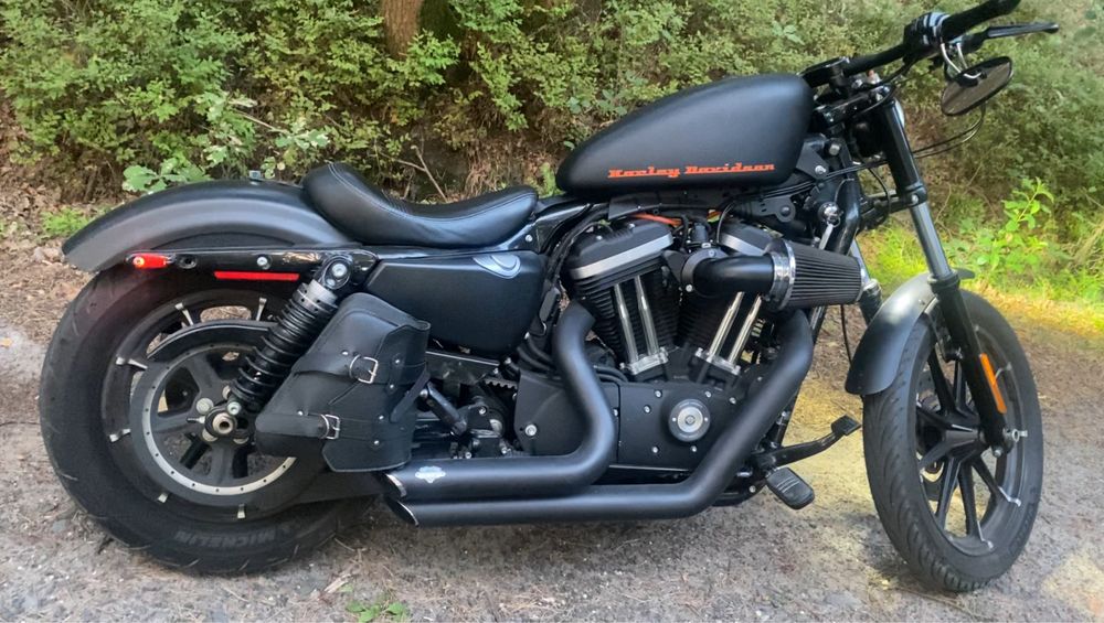 Harley davidson custom 883 iron 2019 rok
