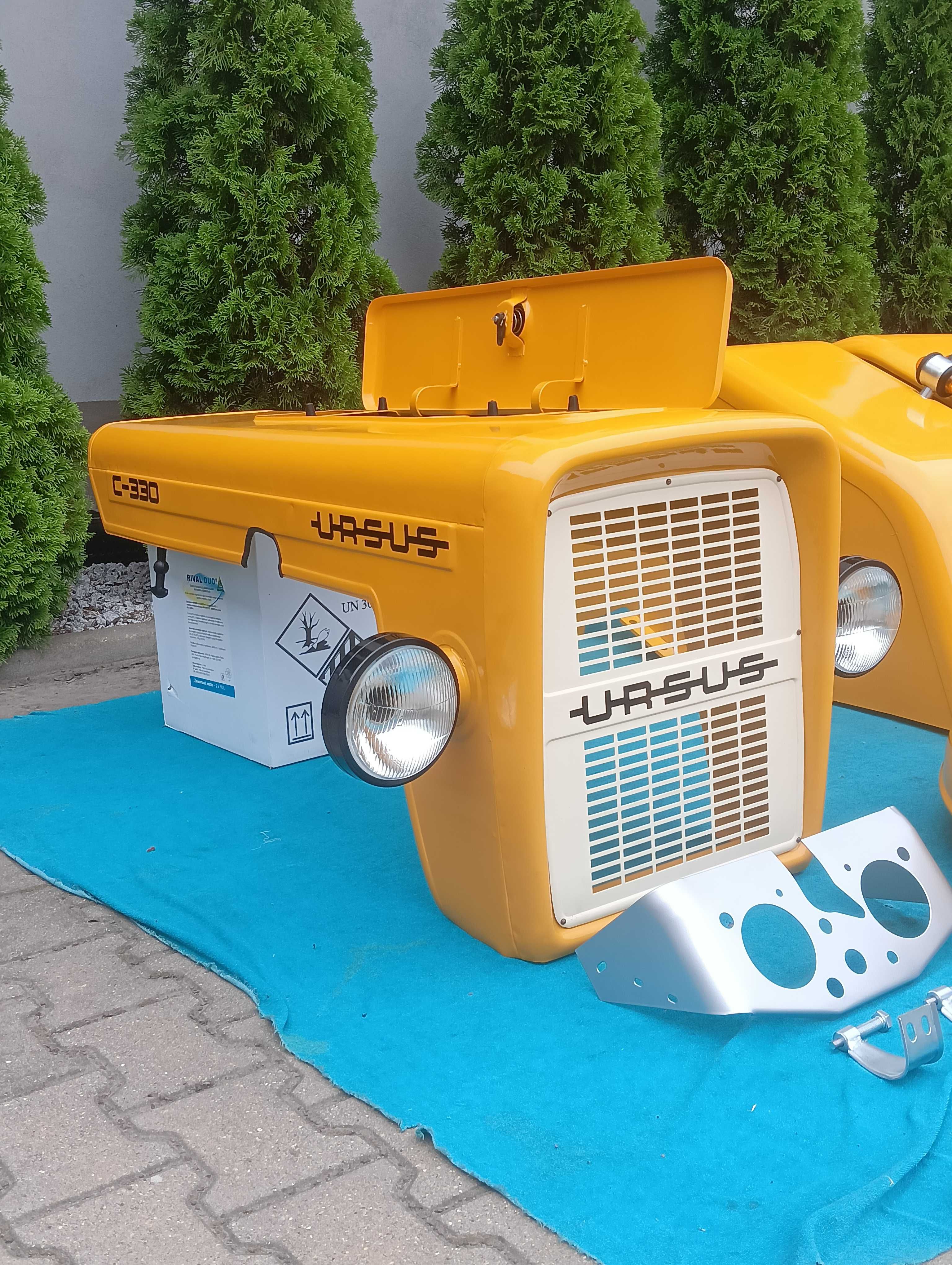Maska Ursus C-330 malowana