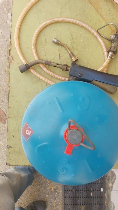 Maçarico camping gaz+bilha cheia