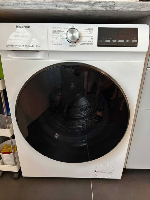 Máquina de Lavar e Secar Roupa HISENSE – 8/5 kg – Excelente Estado!