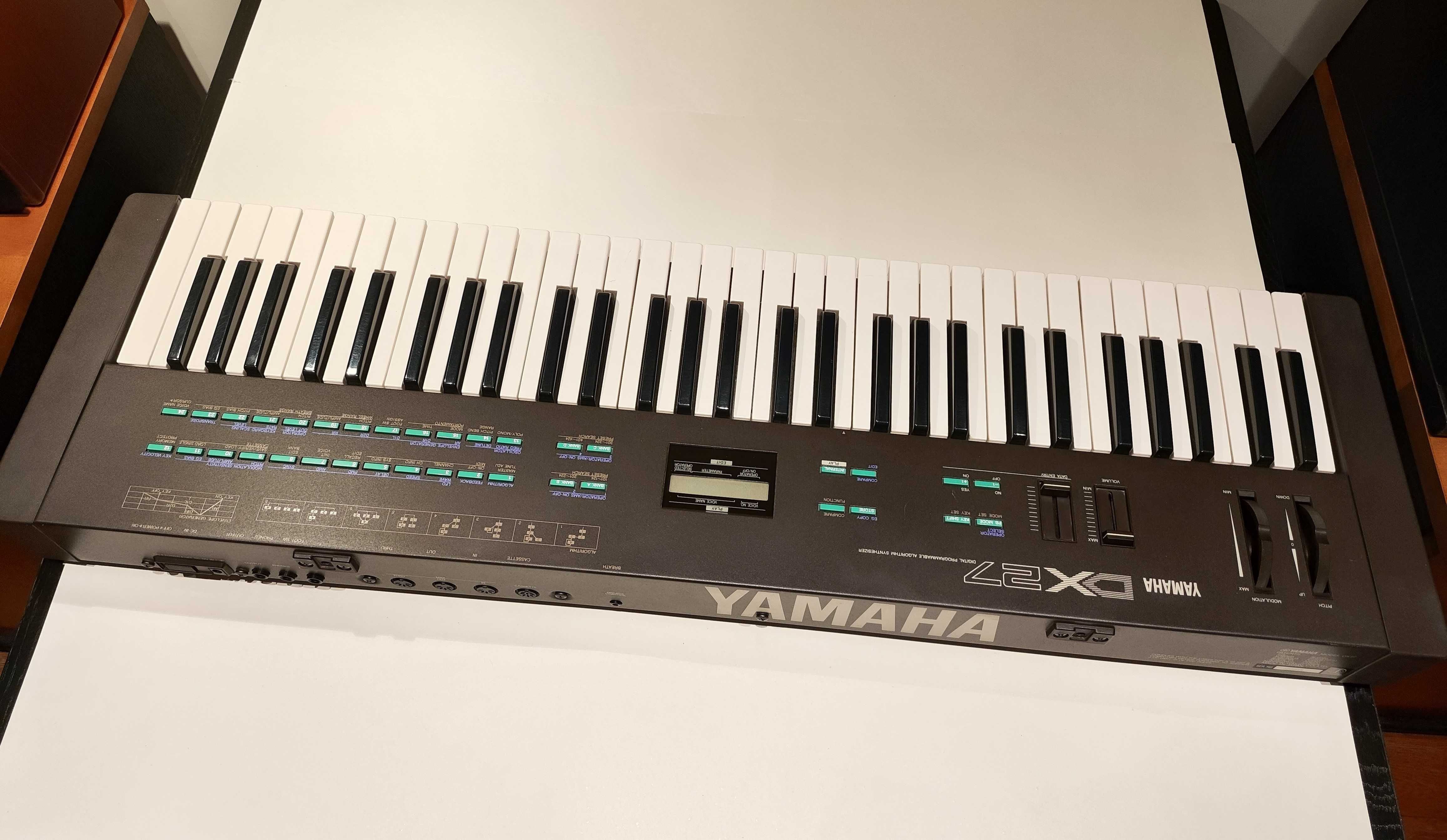 Yamaha DX 27 legendarny syntezator