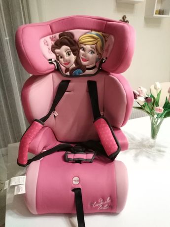 Автомобільне крісло  для дівчинки