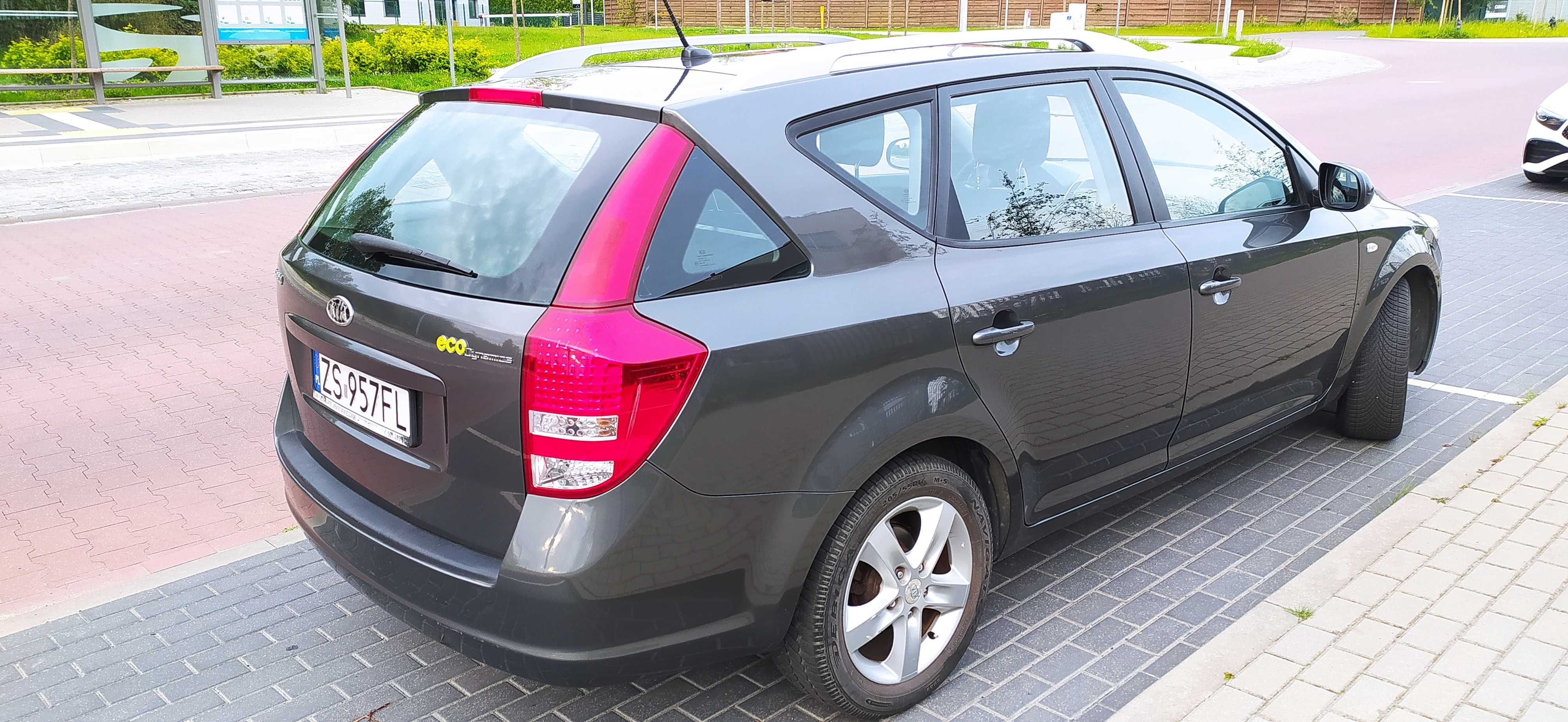 Kia Ceed Cee'd 1.6 Crdi Sw 116KM 2011 rok, przegląd do 15.05.26
