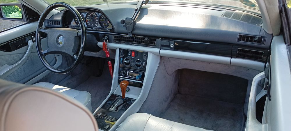 MercedesBenz w126/500sec/V8