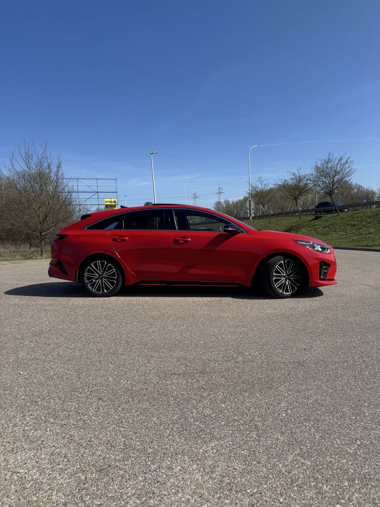 Kia Proceed GT 1.6t 204km