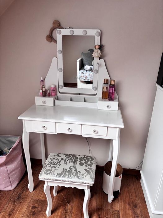 Toaletka kosmetyczna