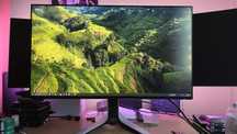 Alienware AW2723DF