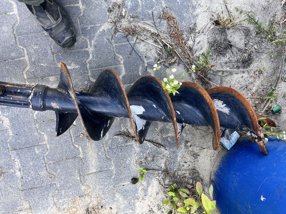 Wynajem minikoparki CAT 302.7CR wywrotki Iveco