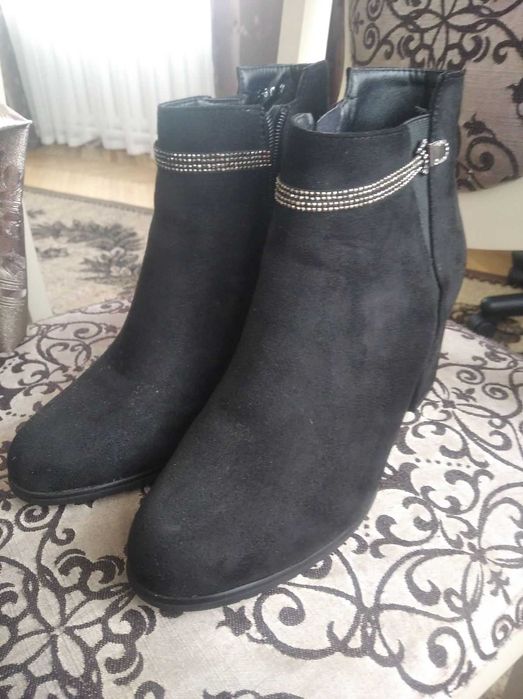 Черевики замшеві осінньо-весняні