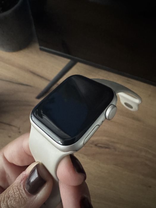 Apple watch se2