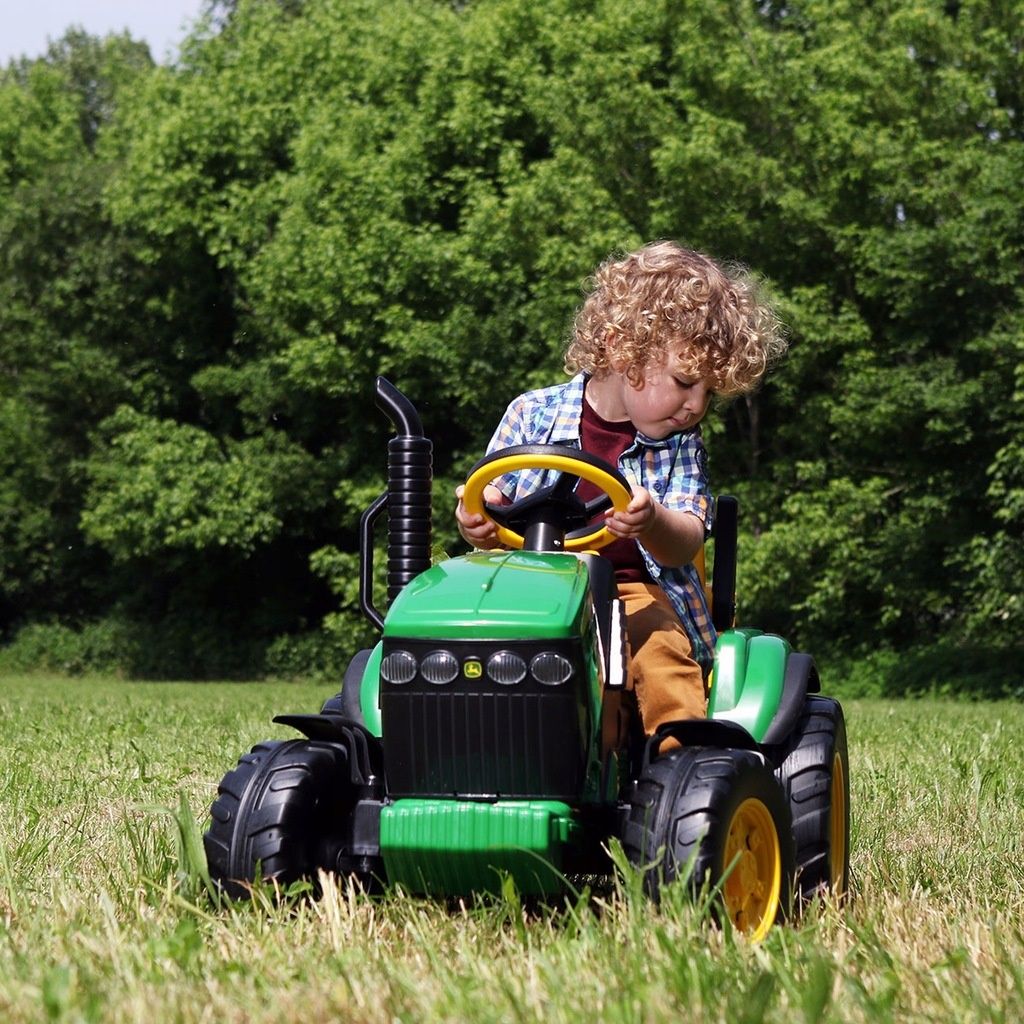 Traktor John Deere na akumulator peg perego