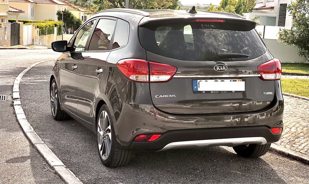 KIA Carens 1.7 CRDI Isg TX Pack Premium