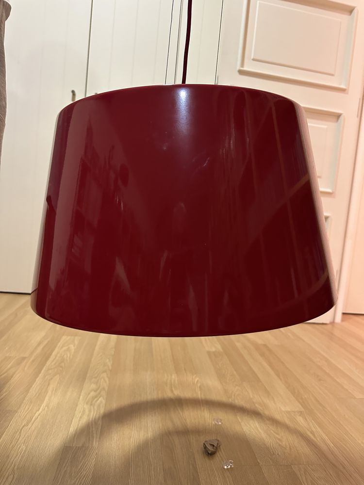 Candeeiro de teto vermelho Ikea como novo