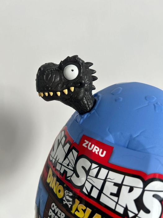 Яйце динозавра для хлопчика