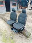 Fotele siedzenia peugeot partner citroen berlingo 2004 r