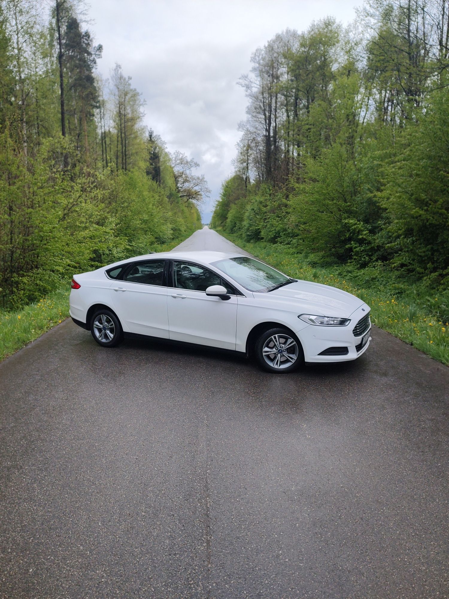 Samochód Ford Fusion 2014 2,5 benzyna , pierwszy właściciel w kraju