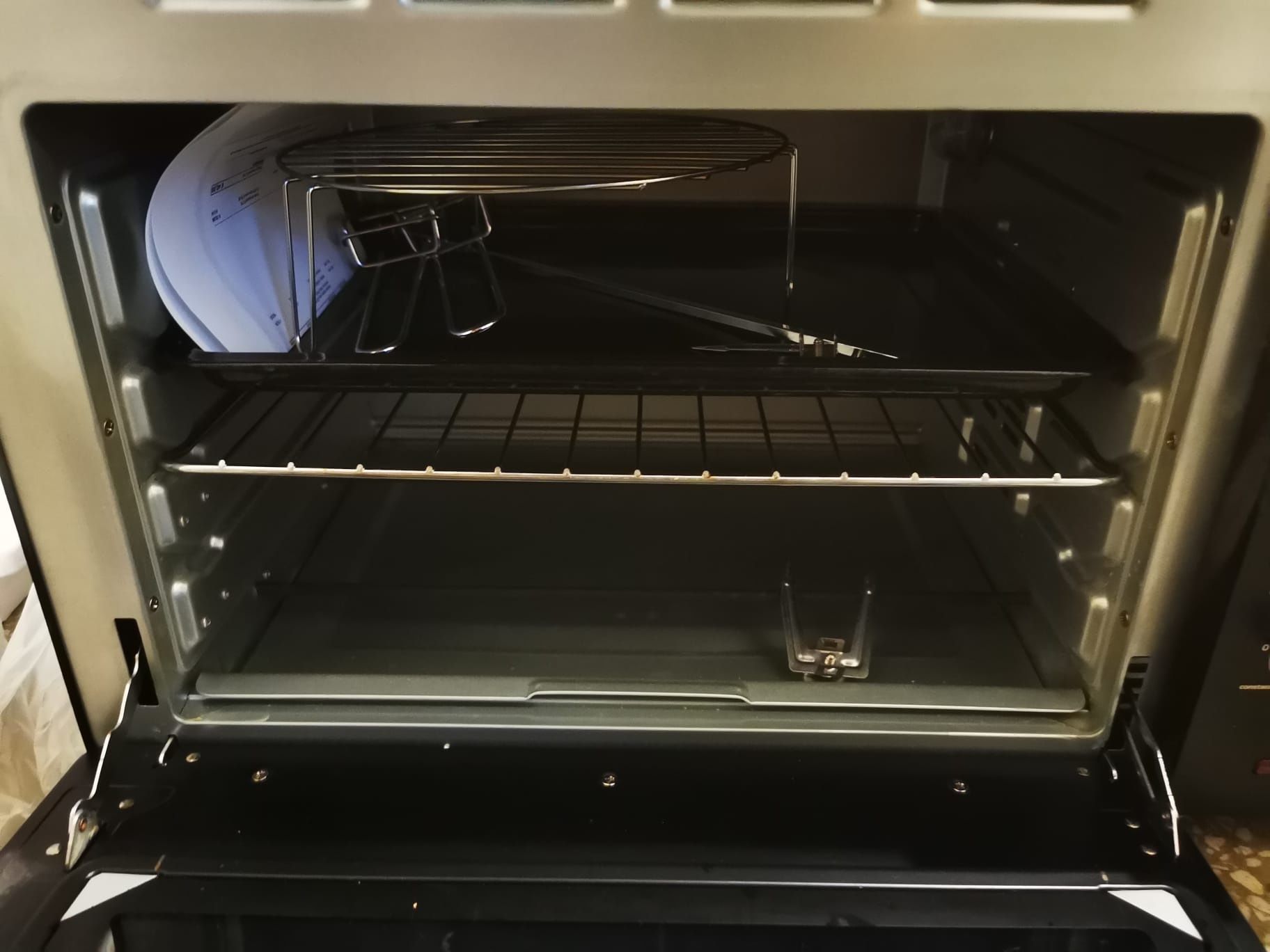 Piekarnik Inventum 45 litrów