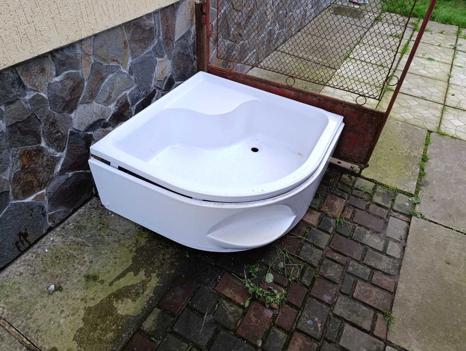 Піддон для душової кабінки