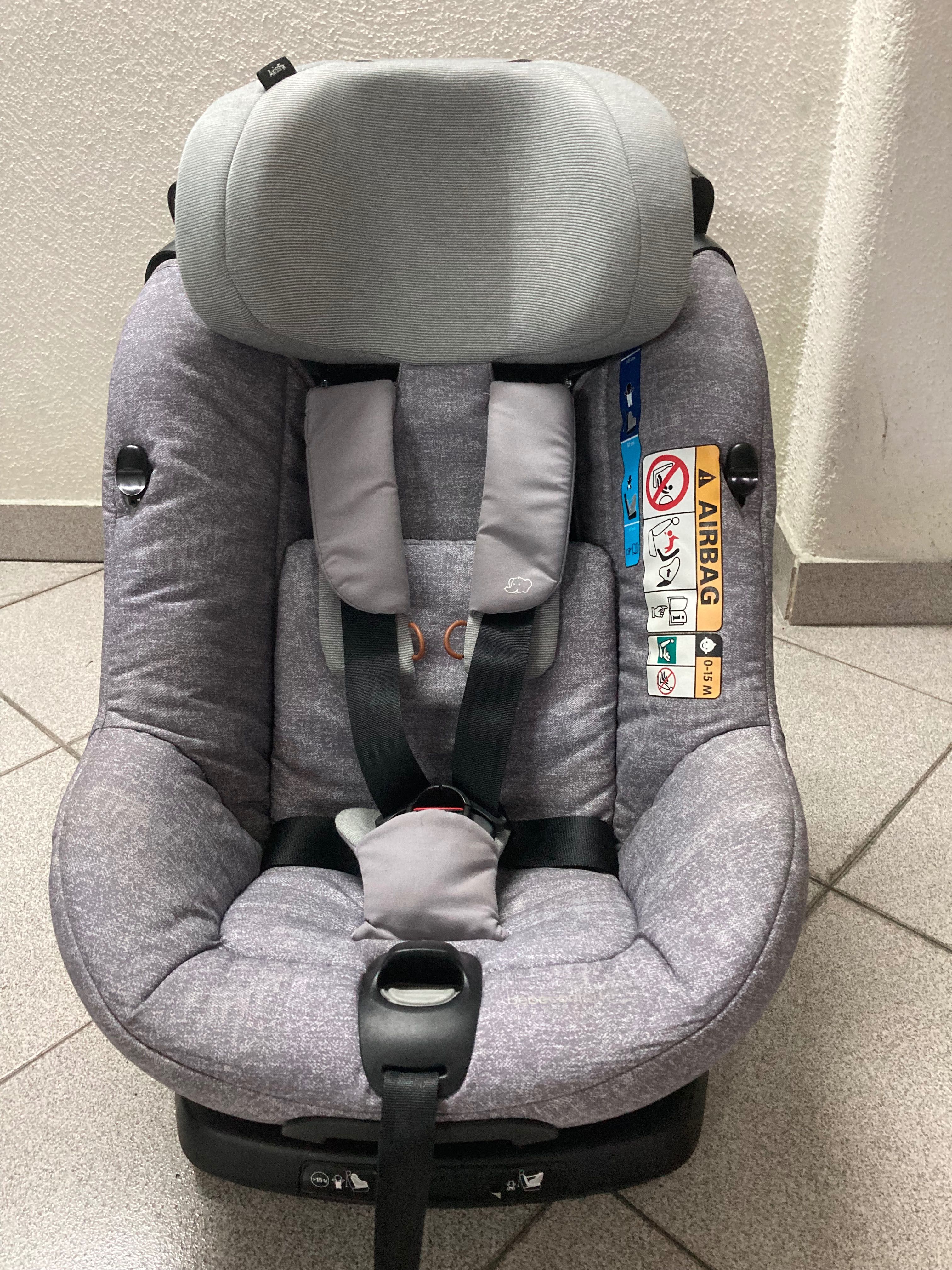 Cadeira auto BebéConfort AxissFix com ISOFIX