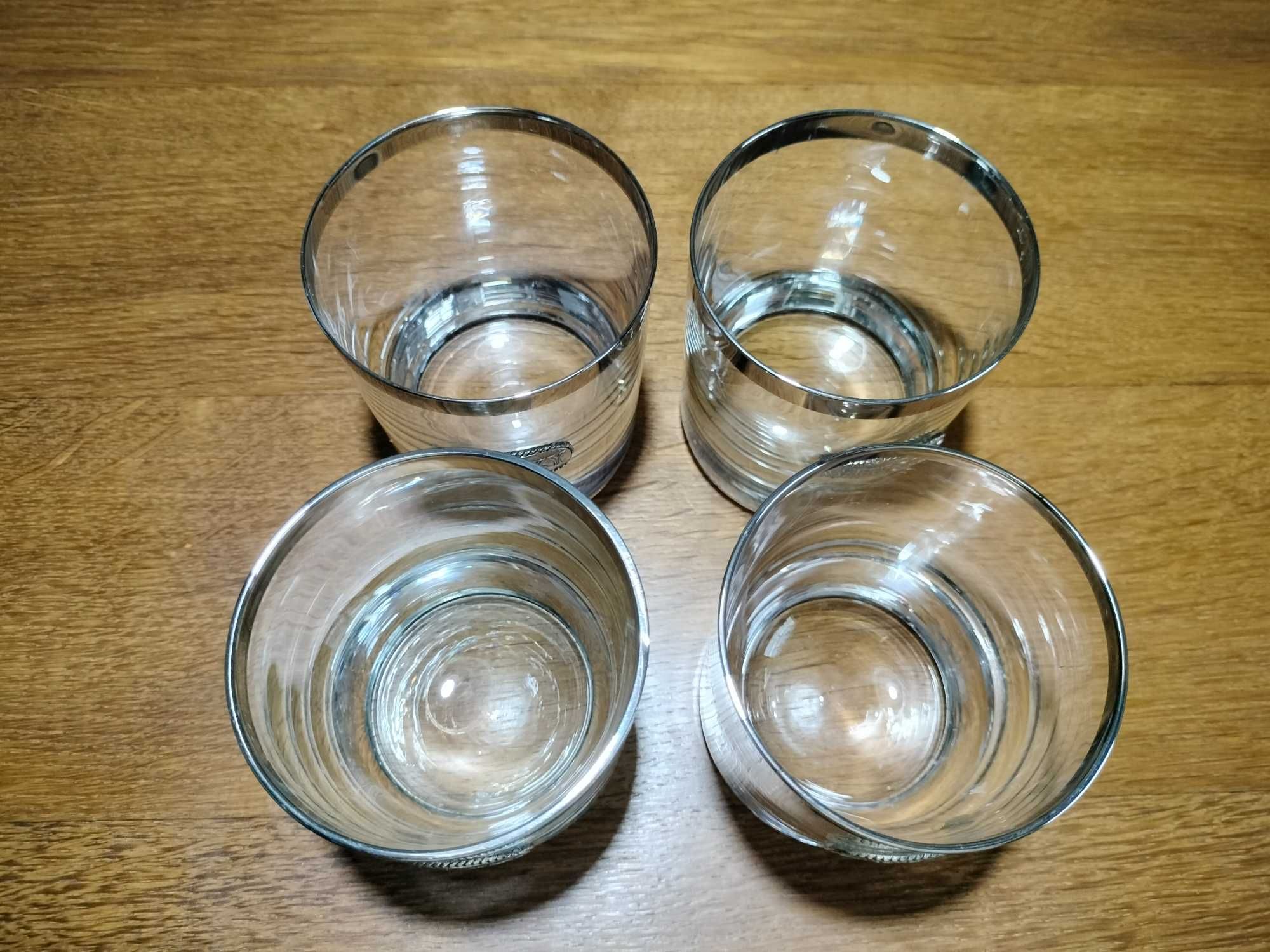 Conjunto de 4 copos de whisky com inscrição novos