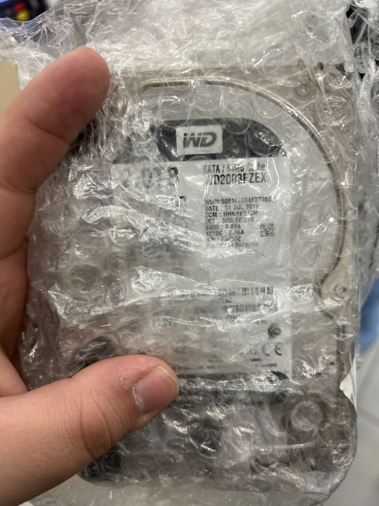 Жорсткий диск Western Digital Black 2TB 64MB WD2003FZEX 3.5 SATA III