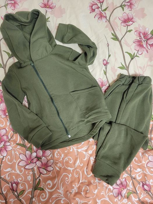 Костюм теплий 104 - 110 р