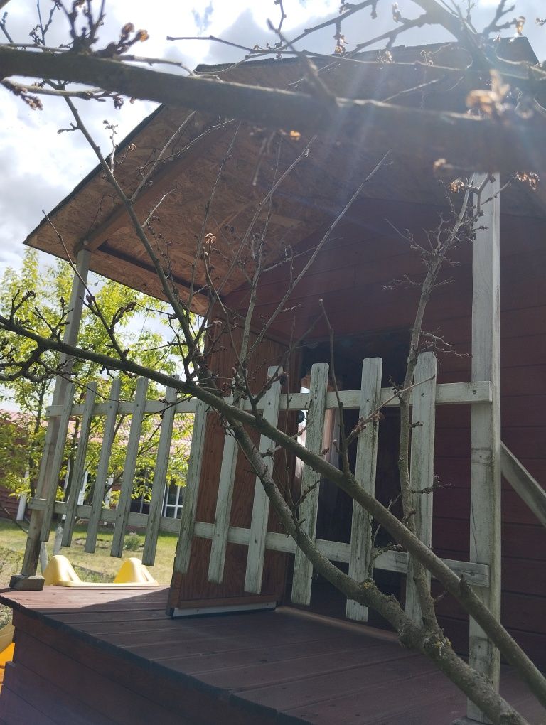 Duży piętrowy drewniany domek dla dzieci 2,5mx1,8m