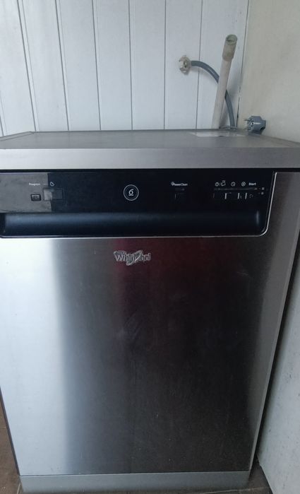 Sprzedam zmywarkę Whirlpool 6 zmysł