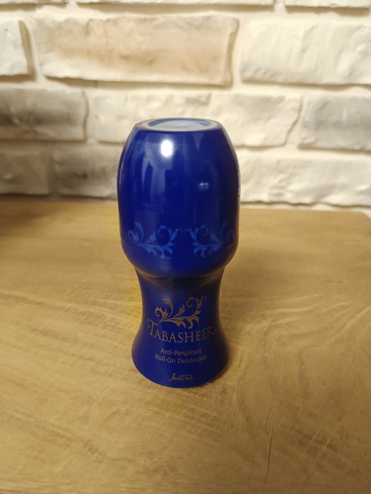 Damski roll on Avon Tabasheer Justine 50ml