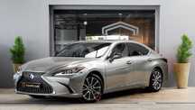 Lexus ES 300h Luxury+