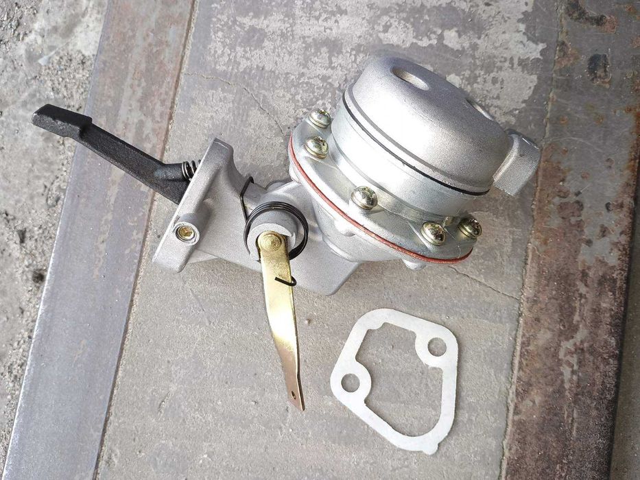 Бензонасос на ЗИЛ 130, 131.