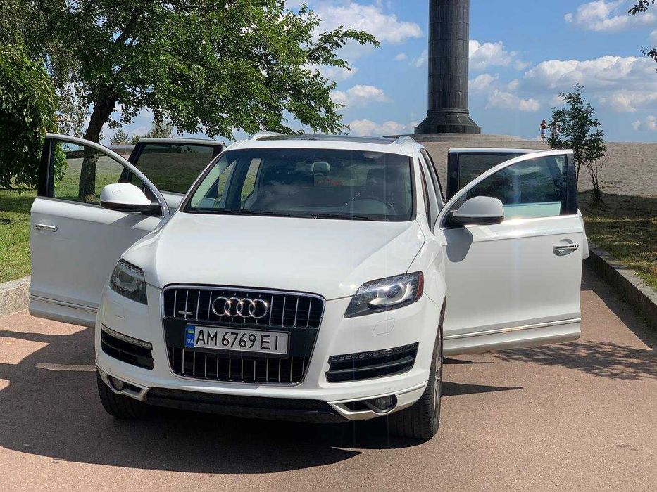 Ауді Q7, 2015 року