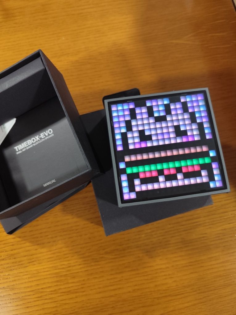 Coluna Portátil Divoom TIMEBOX-EVO | Preto