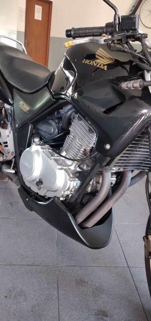 Honda CB 500c Aceito retoma de 125cc até 1.000,€ por carro ou mota 125
