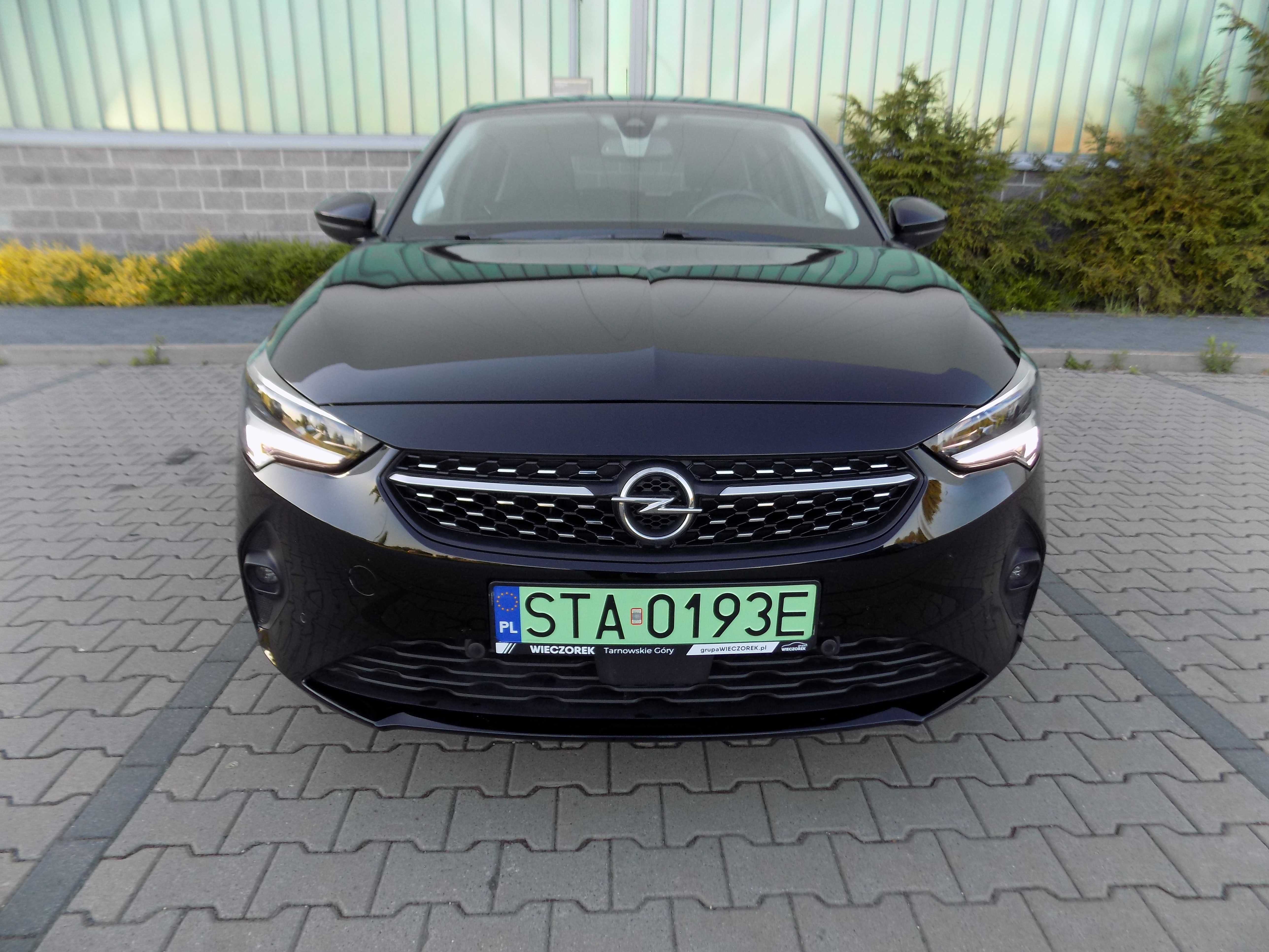 Opel Corsa elekt. led intellilux, nawigacja, podg. kierownica, kam.180