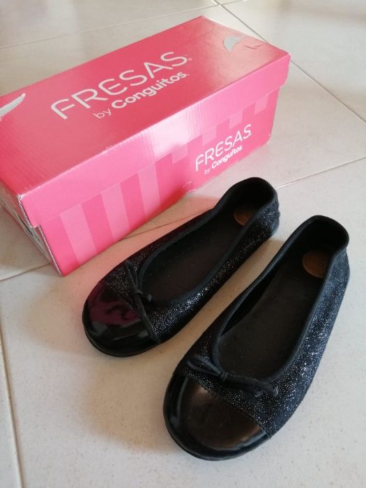 Sabrinas de menina com laço