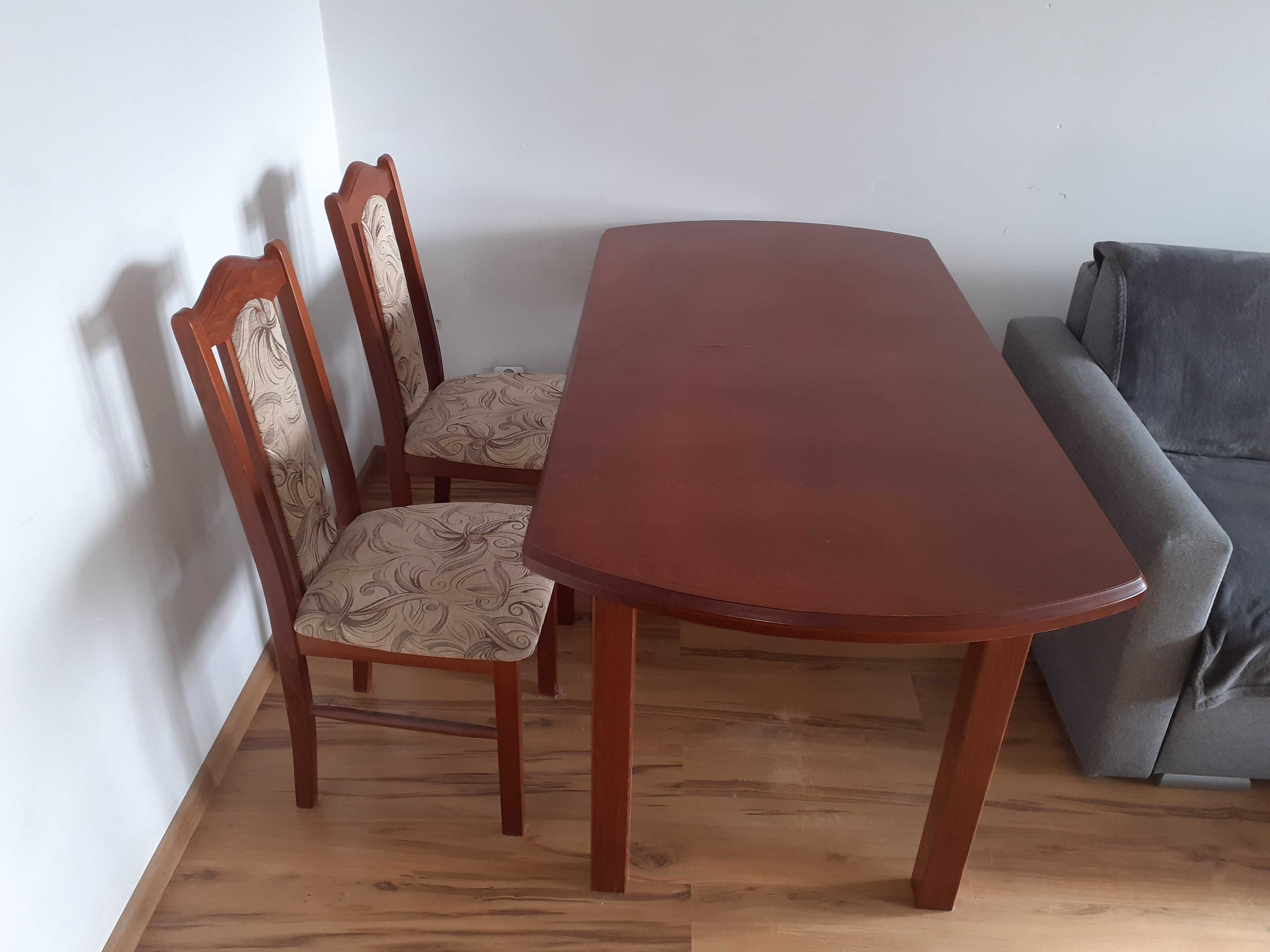 Stół drewniany rozkładany 4 krzesła