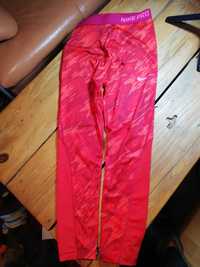 Legginsy, getry Nike 12/13 lat