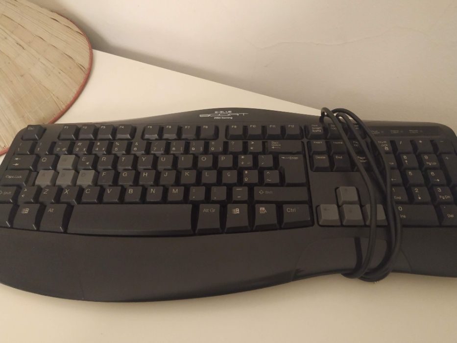 Teclado Gaming E-BLUE SCORT