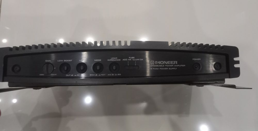 Wzmacniacz PIONEER GM-2000