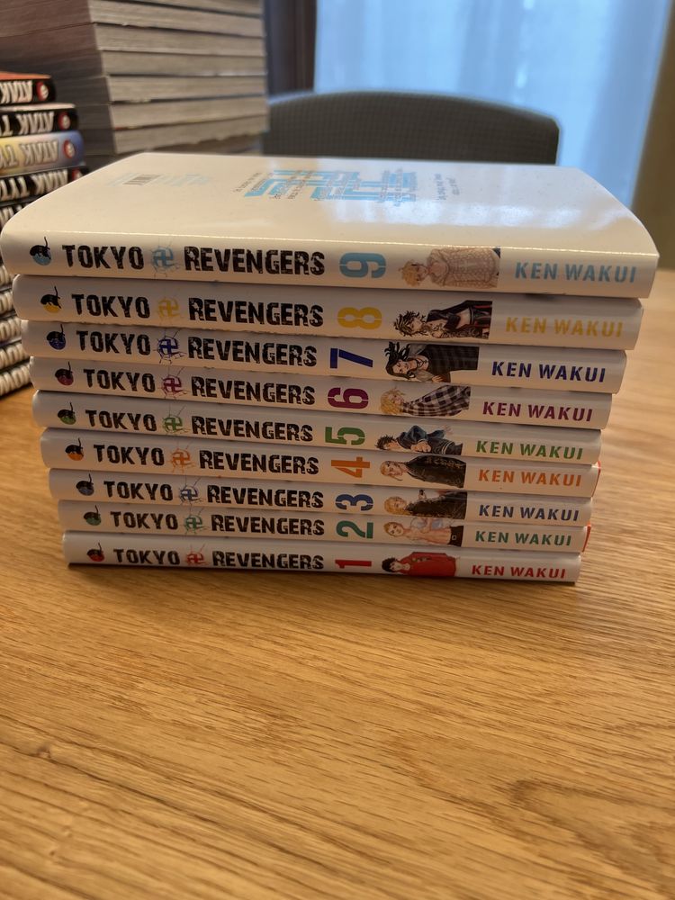 Manga Tokyo Revengers, tomy 1-9, stan idealny