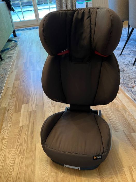 Fotelik samochodowy BeSafe 15-36 kg