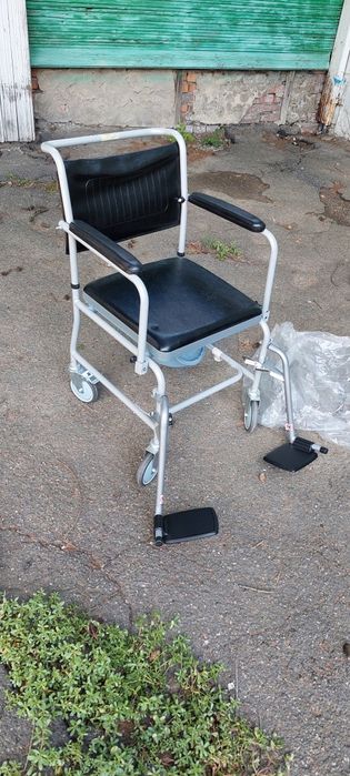 Туалет для инвалида санитарный новый