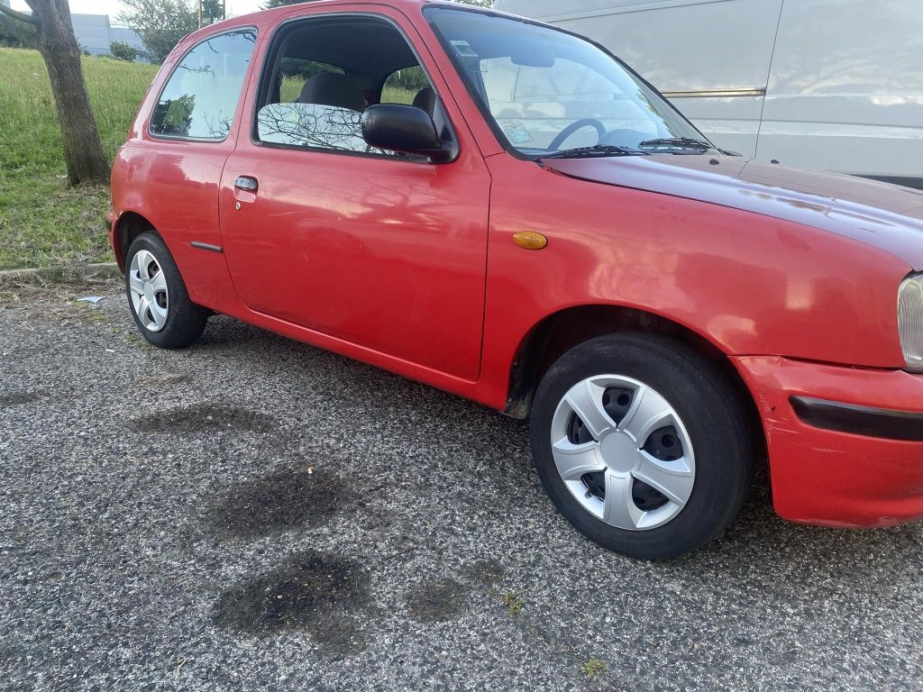 Nissan Micra 1998