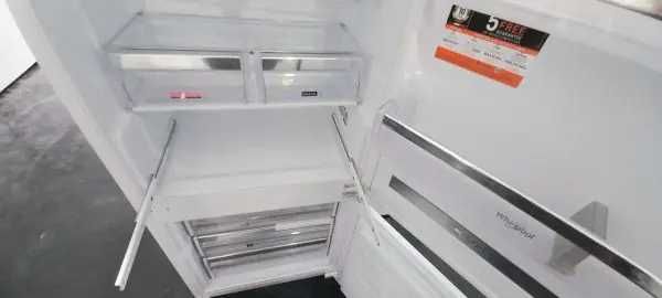 Холодильник 193,5:69:54,5 см встройка  Whirlpool SP40 801 EU